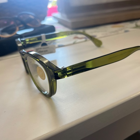 Asher Peepers - Picture 3 of 4